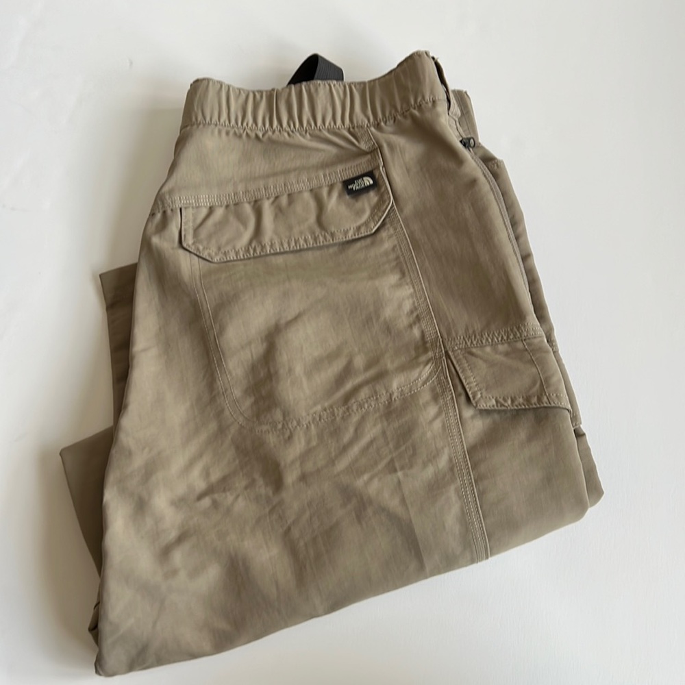 The North Face Khaki Outdoor Convertible Pants to Shorts Size L Large